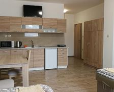 Slovakia Nitriansky kraj Volkovce vacation rental compare prices direct by owner 13015299