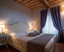 Italy Tuscany Pitigliano vacation rental compare prices direct by owner 19041273