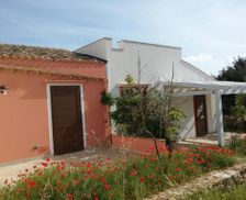 Italy Sicily Custonaci vacation rental compare prices direct by owner 15833661