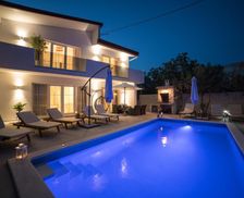 Croatia Splitsko-dalmatinska županija Kaštel Novi vacation rental compare prices direct by owner 17824558