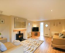 United Kingdom Gwynedd Criccieth vacation rental compare prices direct by owner 16541164