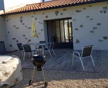 France Pays de la Loire Apremont vacation rental compare prices direct by owner 14259796