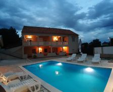 Croatia Zadar County Galovac vacation rental compare prices direct by owner 17832354