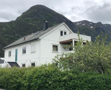 Norway Møre og Romsdal Åndalsnes vacation rental compare prices direct by owner 12835099