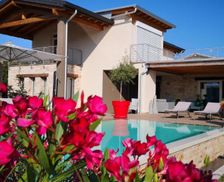 Italy Veneto Lazise vacation rental compare prices direct by owner 5451419