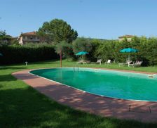 Italy Umbria Tuoro sul Trasimeno vacation rental compare prices direct by owner 6749312