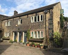 United Kingdom West Yorkshire Ripponden vacation rental compare prices direct by owner 12957131