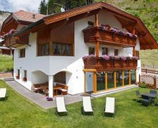 Italy Trentino Alto Adige Selva di Val Gardena vacation rental compare prices direct by owner 27623297