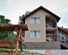 Romania Vâlcea Călimăneşti vacation rental compare prices direct by owner 13987572