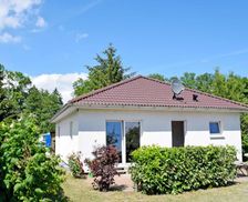 Germany Mecklenburg-West Pomerania Sundhagen vacation rental compare prices direct by owner 6159404