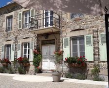 France Auvergne Saint-Priest-des-Champs vacation rental compare prices direct by owner 13682153