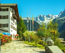 Switzerland Grisons Soglio vacation rental compare prices direct by owner 13944366