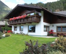 Austria Tyrol Längenfeld vacation rental compare prices direct by owner 15066861