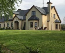 Ireland Monaghan County Monaghan vacation rental compare prices direct by owner 14520982