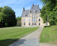 France Pays de la Loire Mont-Saint-Jean vacation rental compare prices direct by owner 14196348