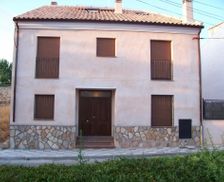 Spain Castilla-La Mancha Nohales vacation rental compare prices direct by owner 13729311