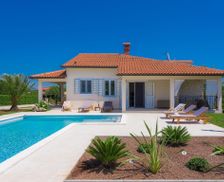 Croatia Istria Barban vacation rental compare prices direct by owner 14273562