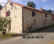 France Pays de la Loire Mareuil-sur-Lay vacation rental compare prices direct by owner 13768672