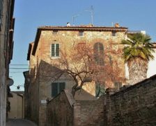 Italy Tuscany Castelmuzio vacation rental compare prices direct by owner 14743084