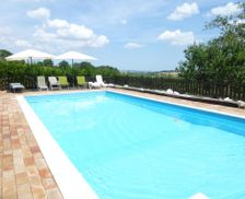 Italy Marche Colmurano vacation rental compare prices direct by owner 13518680