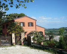 Italy Marche Offagna vacation rental compare prices direct by owner 18352321