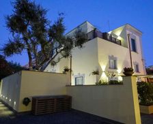 Italy Campania San Giorgio a Cremano vacation rental compare prices direct by owner 29900316