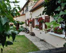 France Picardy Hardecourt-aux-Bois vacation rental compare prices direct by owner 13597859