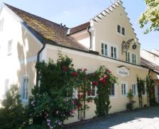 Germany Bavaria Mengkofen vacation rental compare prices direct by owner 13609814