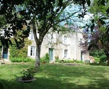 France Deux-Sèvres Fenioux vacation rental compare prices direct by owner 12983253