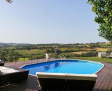 Italy Marche Corinaldo vacation rental compare prices direct by owner 14261113