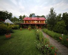 Romania Vâlcea Horezu vacation rental compare prices direct by owner 14158801