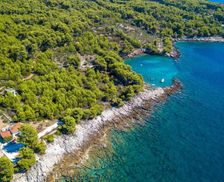 Croatia Split-Dalmatia Milna vacation rental compare prices direct by owner 5803837