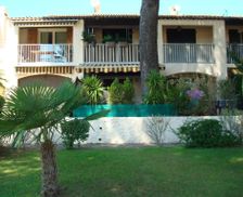 France Provence - Alpes - Cote d'Azur Saint-Cyr-sur-Mer vacation rental compare prices direct by owner 19793504