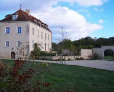France Centre Saint-Michel-en-Brenne vacation rental compare prices direct by owner 16239432