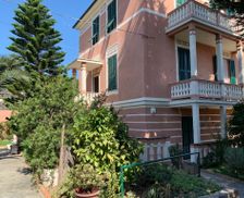 Italy Liguria Savona vacation rental compare prices direct by owner 14997953