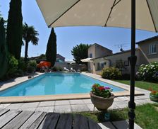 France Occitanie Saint-Juéry vacation rental compare prices direct by owner 13444747