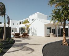 Spain Lanzarote Costa Teguise vacation rental compare prices direct by owner 6924507