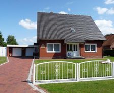 Germany Lower Saxony Rhauderfehn vacation rental compare prices direct by owner 4079665