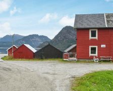 Norway Møre og Romsdal Sæbø vacation rental compare prices direct by owner 6637302