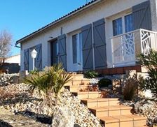 France Pays de la Loire Chantonnay vacation rental compare prices direct by owner 14083772