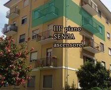 Italy Piedmont Ivrea vacation rental compare prices direct by owner 14028258