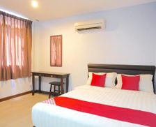 Malaysia Sarawak Bintulu vacation rental compare prices direct by owner 24322976