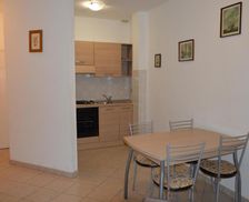 Italy Tuscany Marina di Castagneto Carducci vacation rental compare prices direct by owner 7170041