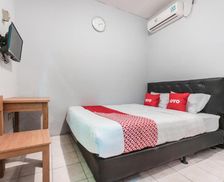 Indonesia West Java Bekasi vacation rental compare prices direct by owner 35033150