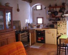 Italy Tuscany Castelmuzio vacation rental compare prices direct by owner 14968881