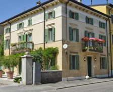 Italy Veneto Villafranca di Verona vacation rental compare prices direct by owner 13618824