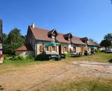 France Centre Moulins-sur-Céphons vacation rental compare prices direct by owner 12990812