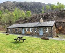 United Kingdom Gwynedd Beddgelert vacation rental compare prices direct by owner 14324501