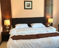 Thailand Phuket Province Ban Karon vacation rental compare prices direct by owner 16053636