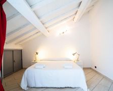 Italy Piedmont Novara vacation rental compare prices direct by owner 14204519